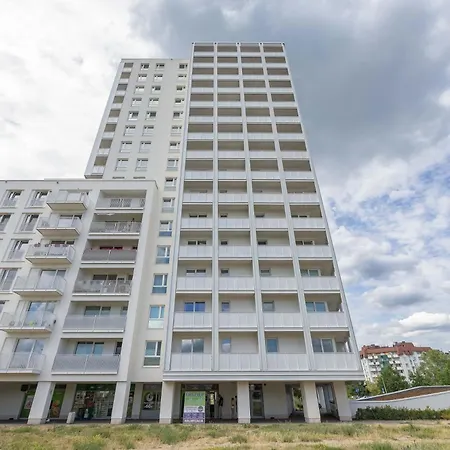 公寓 Swiatowida Modern With Balcony & Parking In By Renters